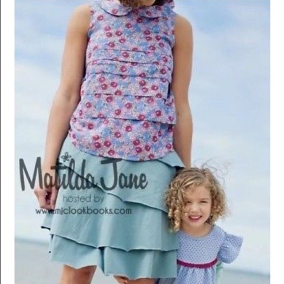 MATILDA JANE **Vintage” Character Counts Mrs. Darling Tank Top, Size XS,GUC. - Picture 8 of 8